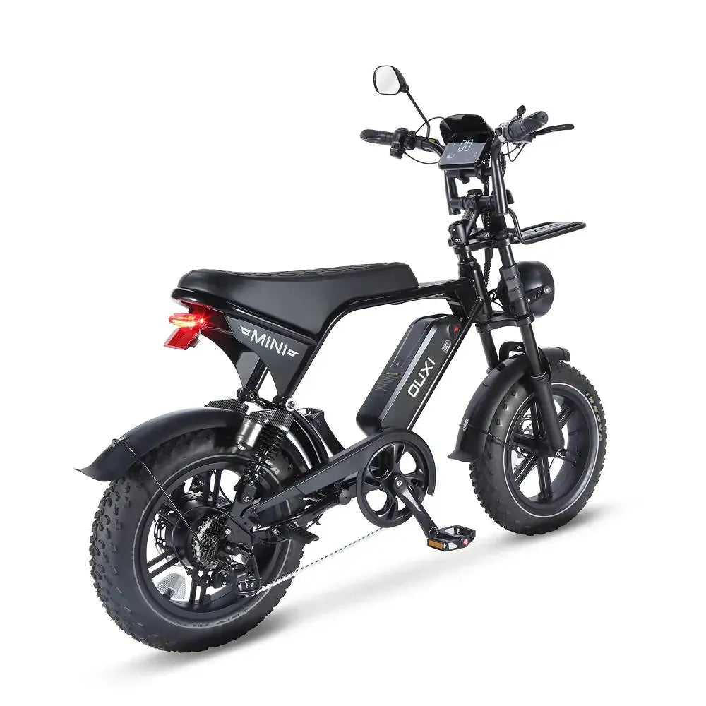 Ouxi V8 Ultra Mini fatbike in zwart, schuin achteraanzicht met achterlicht en display