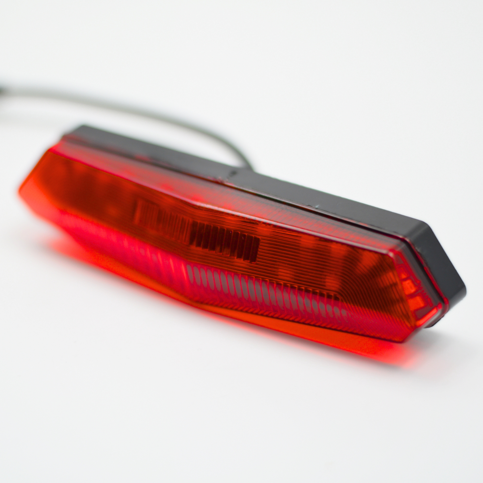 Achterlamp - Fatbike - Ouxi Q8, V8 Max Rond Stekker Vrouwtje